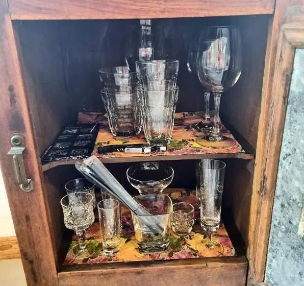 Mökki 1 Makuuhuone, Pousada Pinati