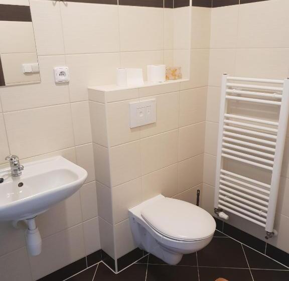 חדר סטנדרט לשלושה, Ubytování U Františka