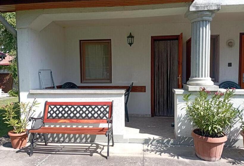 スタンダードルーム, Villa Suzy