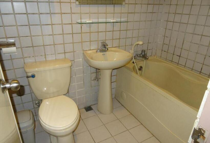 اتاق استاندارد چهار تخته, Jia Xin