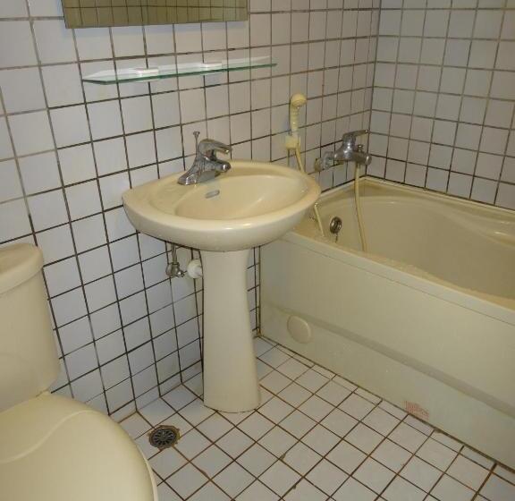 اتاق استاندارد, Jia Xin