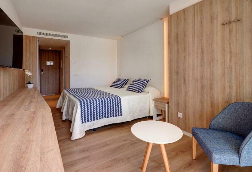 غرفة قياسية مطلّة علي حمام السباحة, Hipotels Bahia Cala Millor - Adults Only