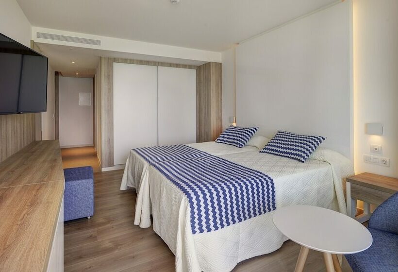غرفة قياسية مطلّة علي حمام السباحة, Hipotels Bahia Cala Millor - Adults Only