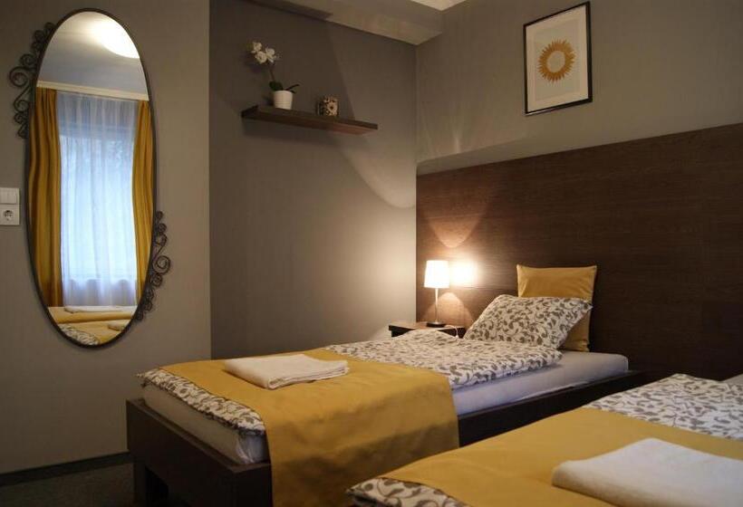 غرفة سوبيريور, Bellevue Vendégház 2