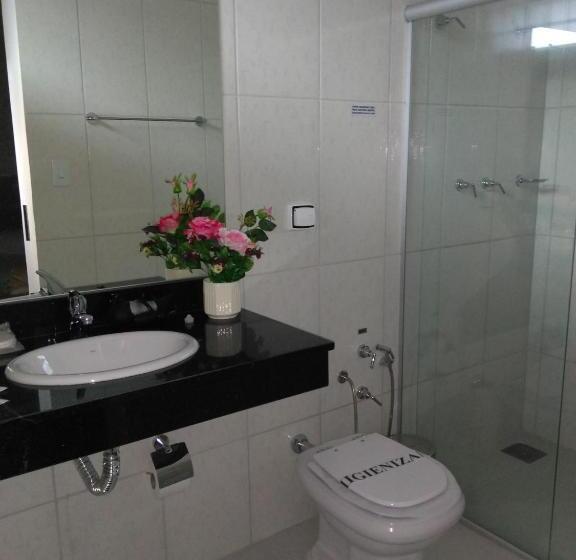 デラックススイート, Heru's Motel