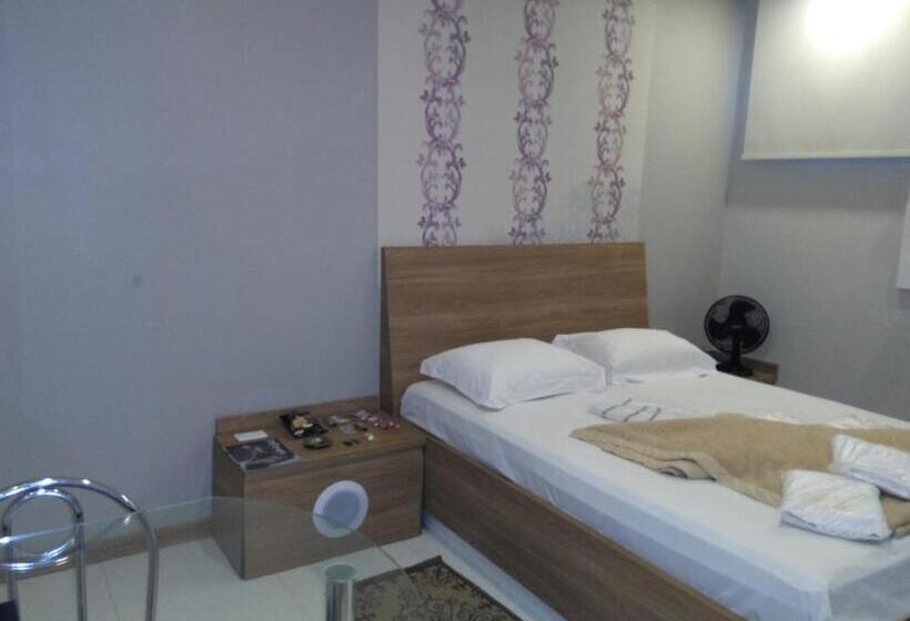 デラックススイート, Heru's Motel