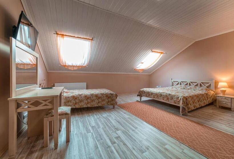 חדר משפתחתי סופריור, And Restaurant Velure