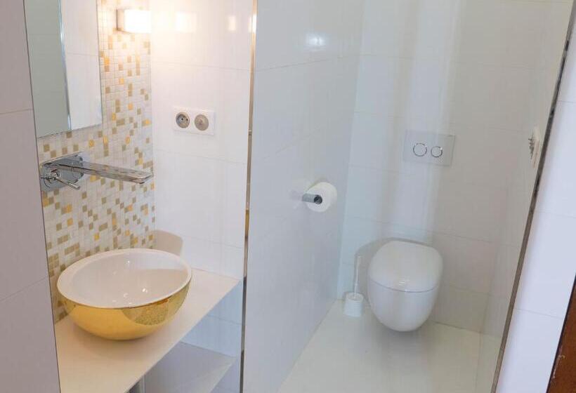 اتاق استاندارد, Design Apartments In Park