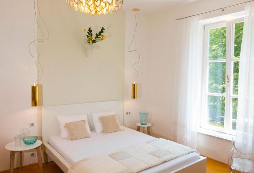 اتاق استاندارد, Design Apartments In Park