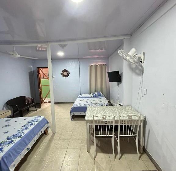 חדר סטודיו סטנדרד, Blue Morpho House B&b