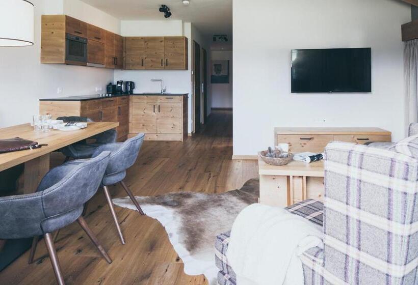 דירת משפחה, Pur Suites & Chalets