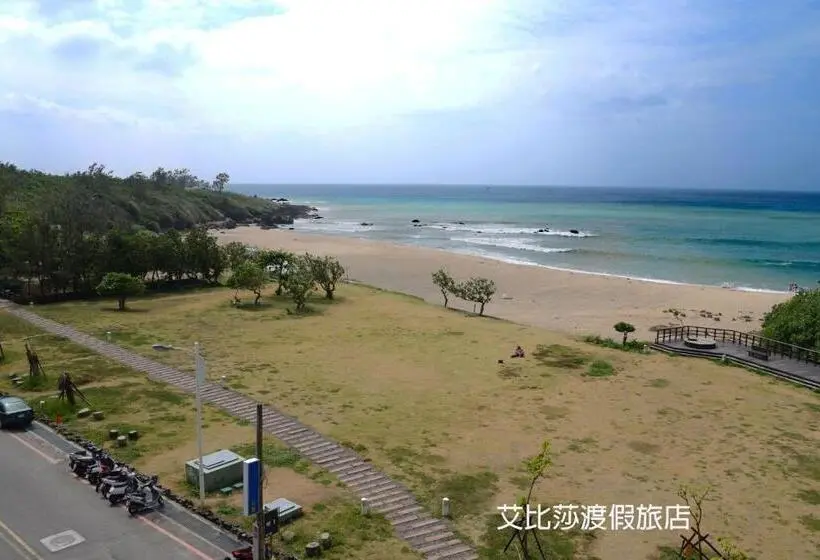 اتاق استاندارد چهار تخته با چشمانداز دریا, Ibiza Inn Kenting