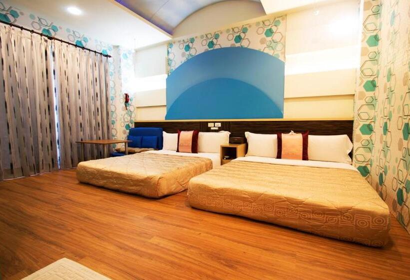 اتاق استاندارد چهار تخته, Ibiza Inn Kenting