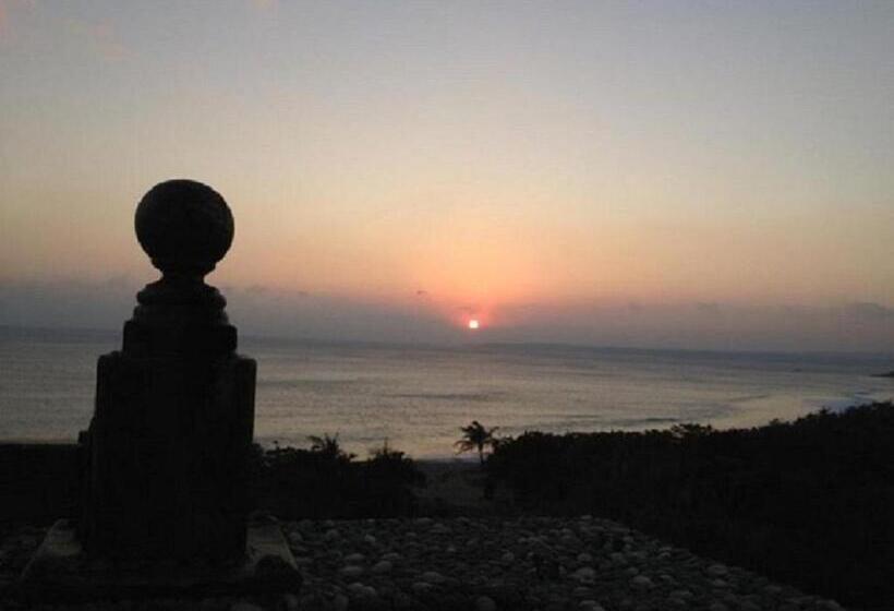 اتاق استاندارد با چشم‌انداز دریا, Ibiza Inn Kenting