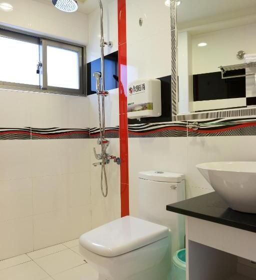 اتاق استاندارد با چشم‌انداز دریا, Ibiza Inn Kenting