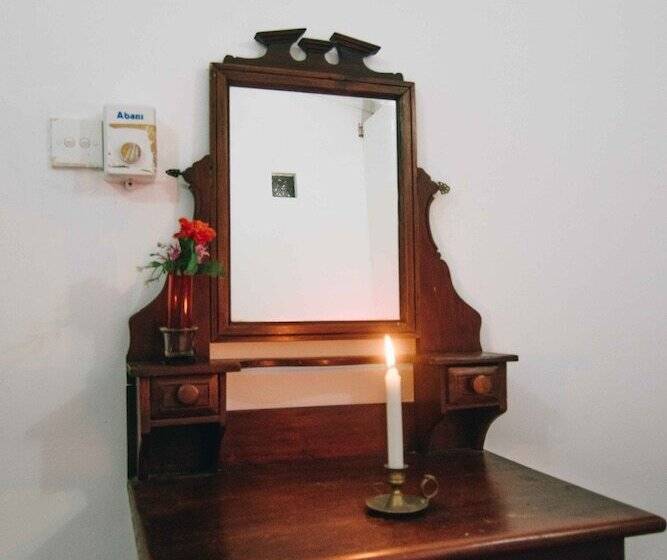 غرفة كومفورت, Antic Guesthouse   Galle Fort