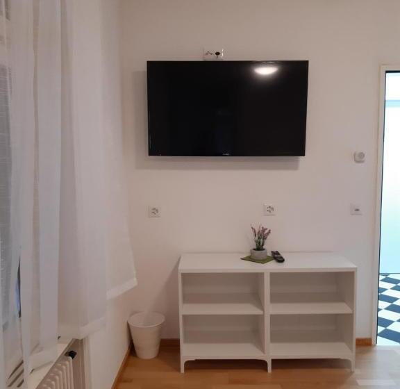 חדר סטנדרט, Good Bed Reiden