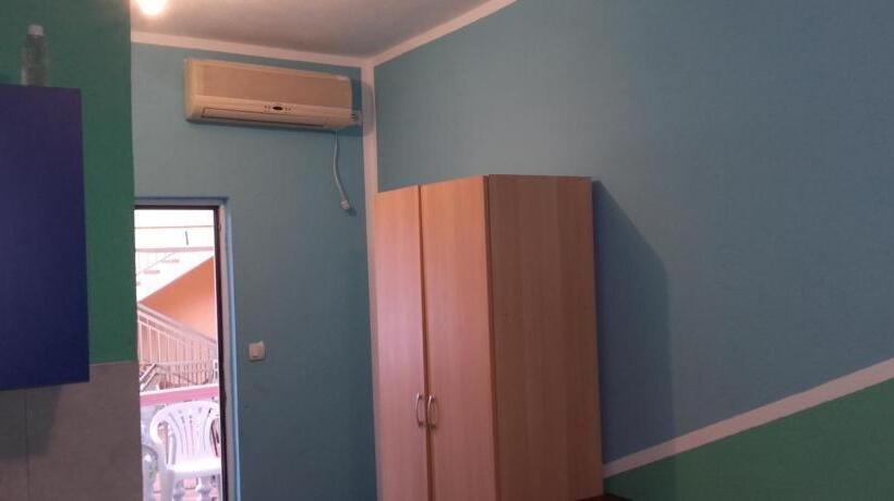 آپارتمان 1 خوابه با بالکن, Guest House Dragomir