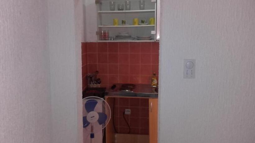 اتاق استاندارد سه نفره, Guest House Dragomir