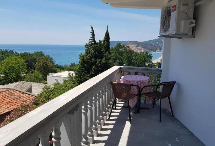 آپارتمان 1 خوابه با چشم‌انداز دریا, Guest House Dragomir