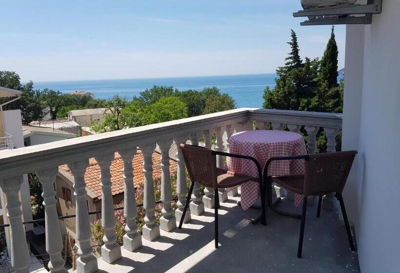 آپارتمان 1 خوابه با چشمانداز دریا, Guest House Dragomir