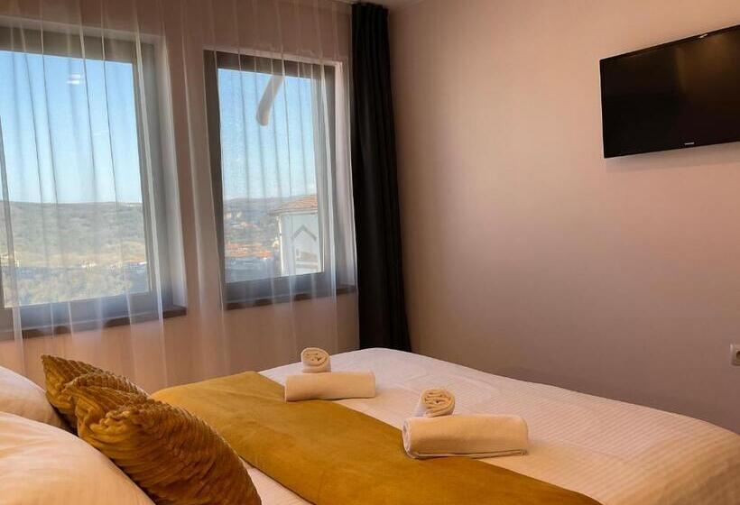 小型套房, Guest Rooms Tsarevets