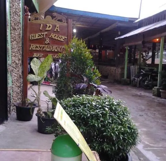 Perhehuone, Ida Guest House & Jungle Trekking