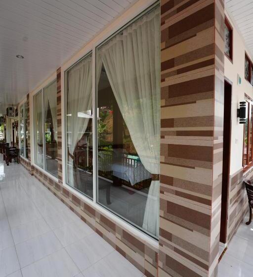 디럭스 룸, Ida Guest House & Jungle Trekking