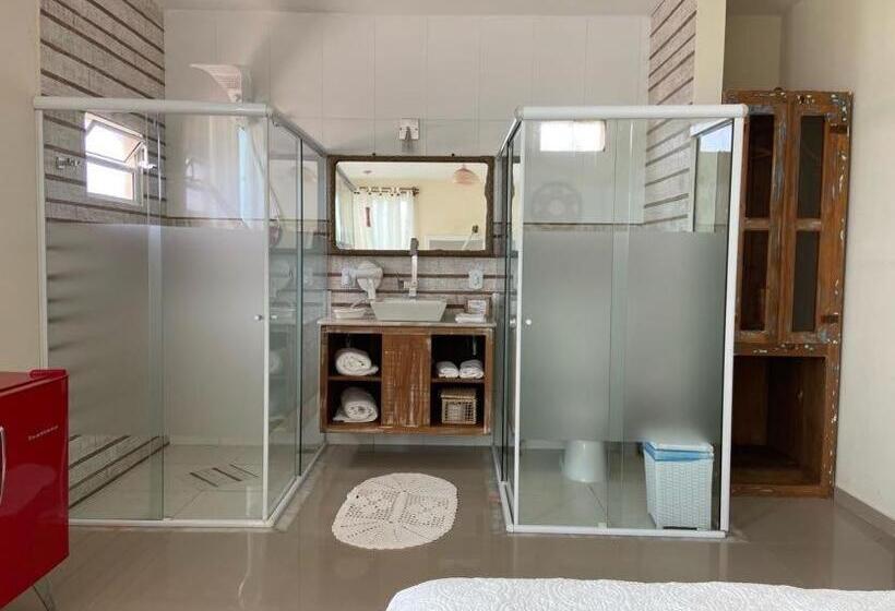 带大床的套房, Pousada Potigua