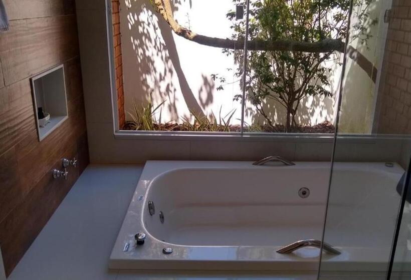 סוויטה, Pousada Tucano Do Cuiabá