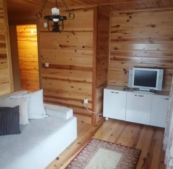 سوییت با چشم‌انداز کوه, Dagevi Butik Apart