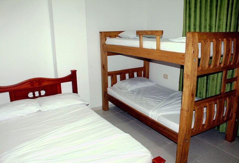 スタンダードトリプルルーム, Ibiza Cartagena