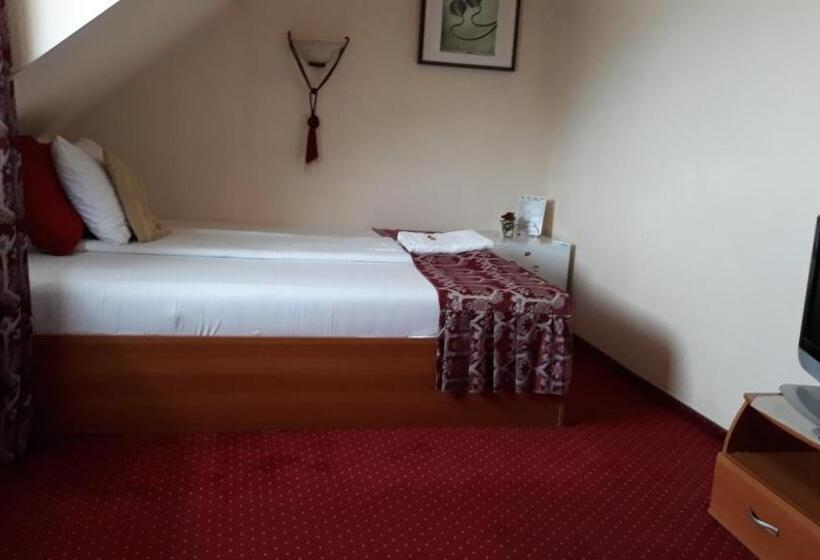 Apartament 2 Sypialnie, Casa Veche