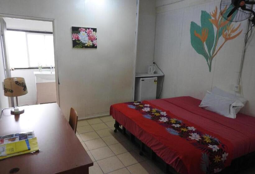 اتاق استاندارد سه نفره, Olivias Accommodation