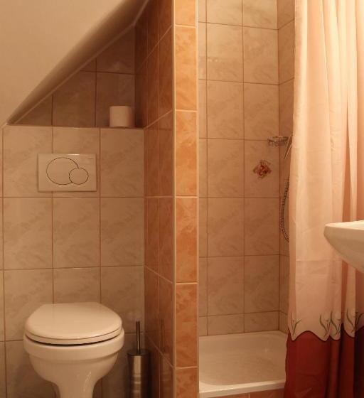 חדר דלוקס, Pacsirta Vendégház