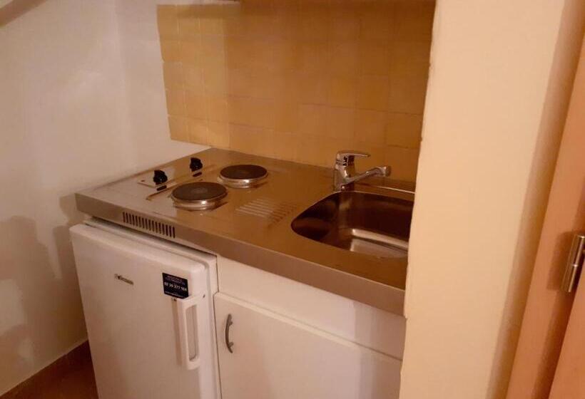 חדר סטנדרט, Pacsirta Vendégház