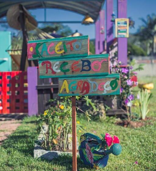 1 Bedroom House, Pousada Oceanas Frente Mar Estaleiro
