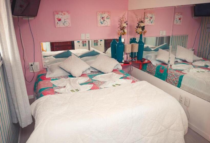 1 Bedroom House, Pousada Oceanas Frente Mar Estaleiro