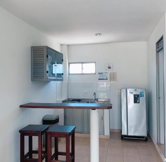 带1个卧室带花园景观的公寓, Blue Aparta