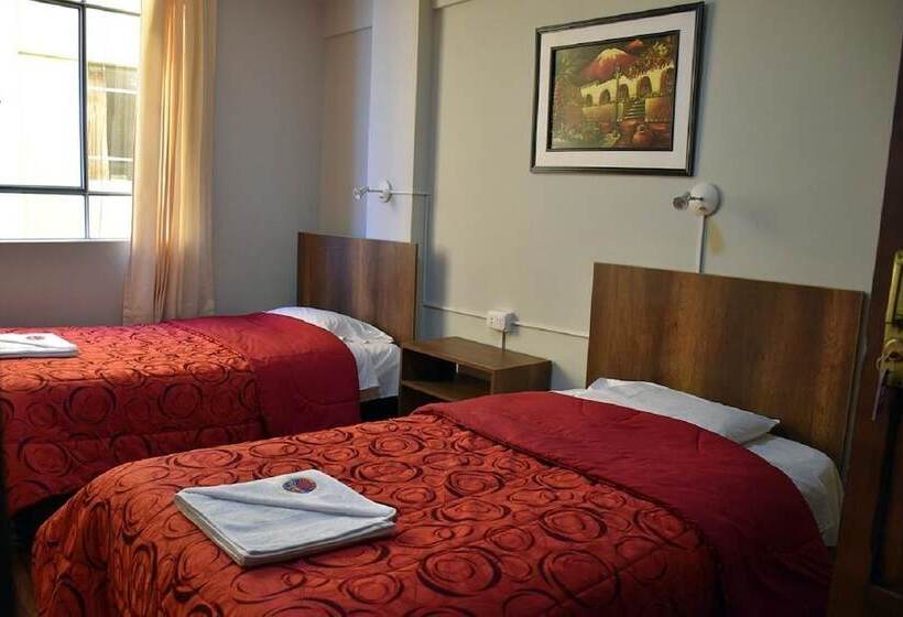 スタンダードルーム, Internacional De Arequipa
