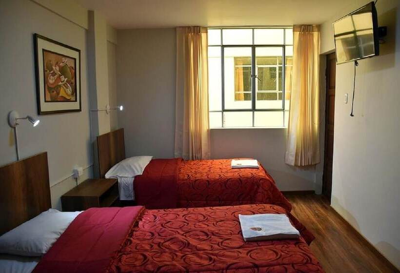 スタンダードルーム, Internacional De Arequipa