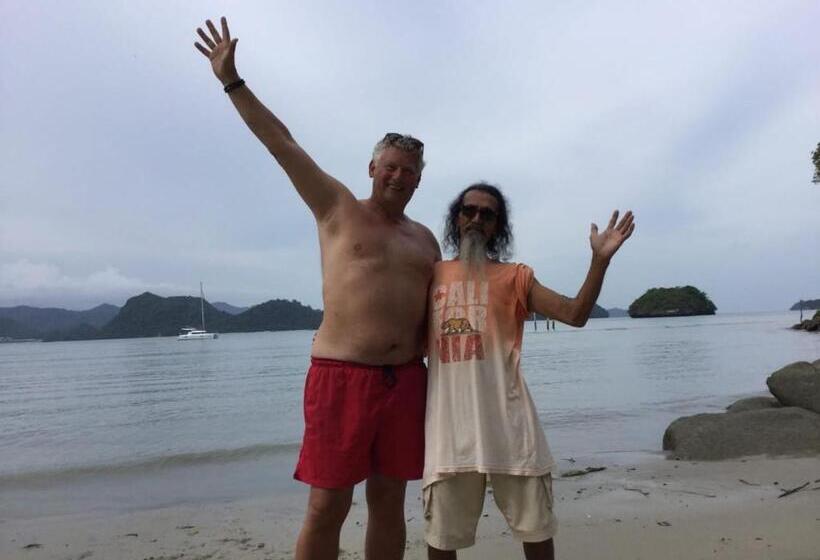 بنجلو قياسى, Wild Pasir Panjang