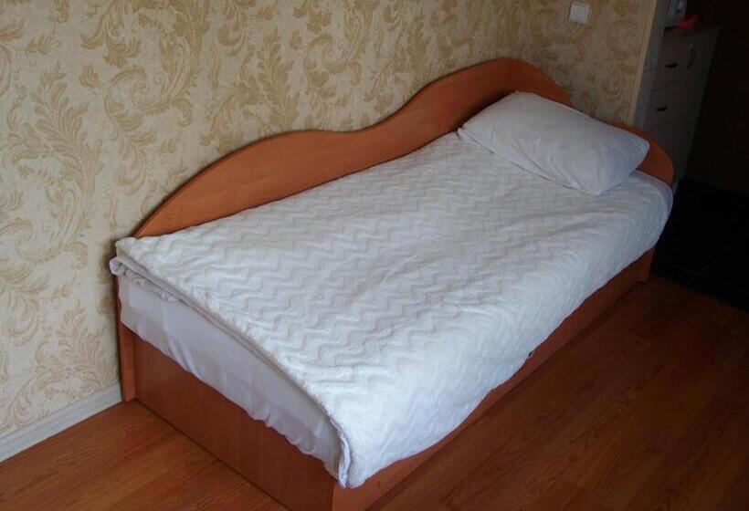 اتاق راحتی سه تخته, Astra Poilsis Sventojoje