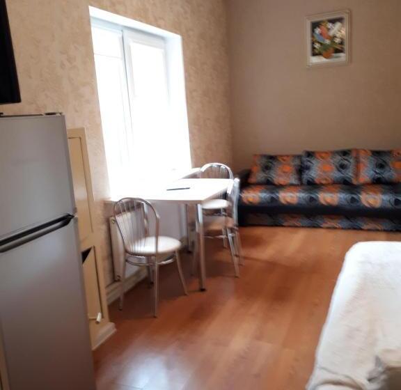 اتاق راحتی سه تخته, Astra Poilsis Sventojoje