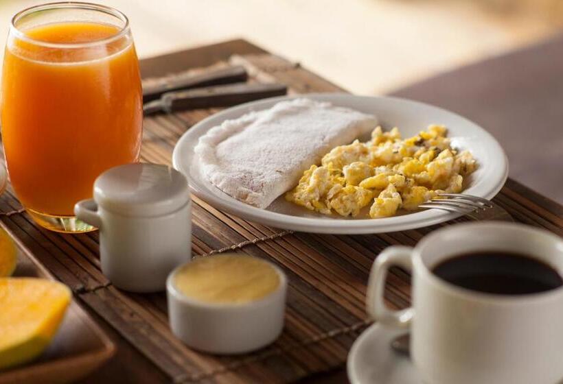 بانگلوی استاندارد با چشم‌انداز دریا, Dendê Loft