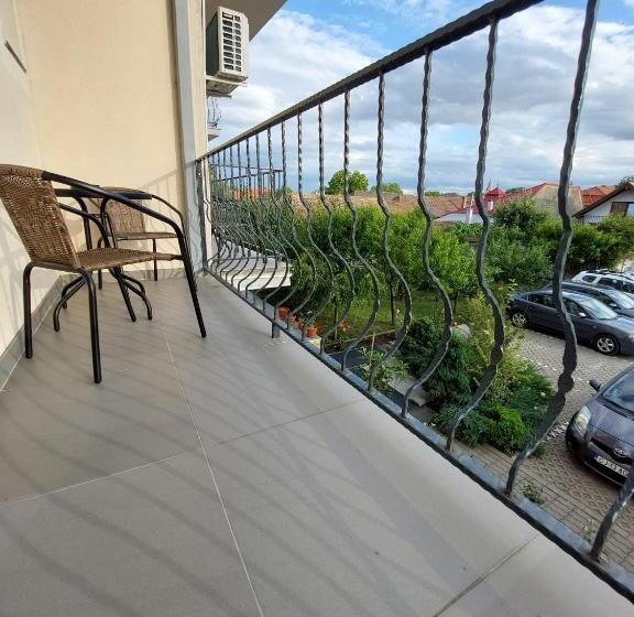 Люкс 2 Спальни, Pensiunea Daiana Residence