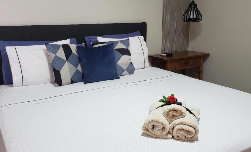 ファミリーステューディオ, Pousada Das Orquídeas