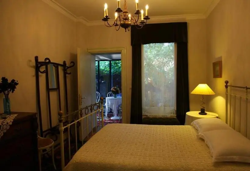 スタンダードルーム, Villa Themistokli