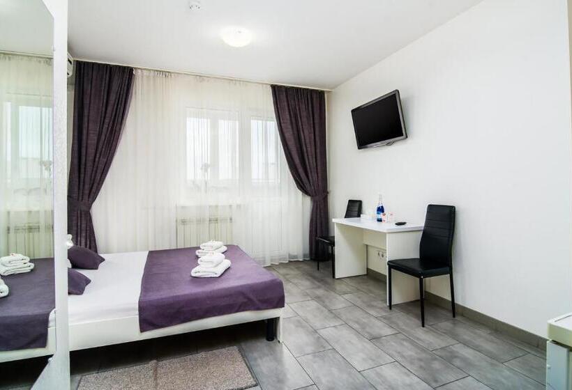 اتاق خانوادگی, Skyhome Mini