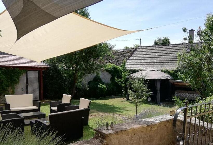 חדר סטנדרט לשלושה, Malom Tó Vendégház Tapolca